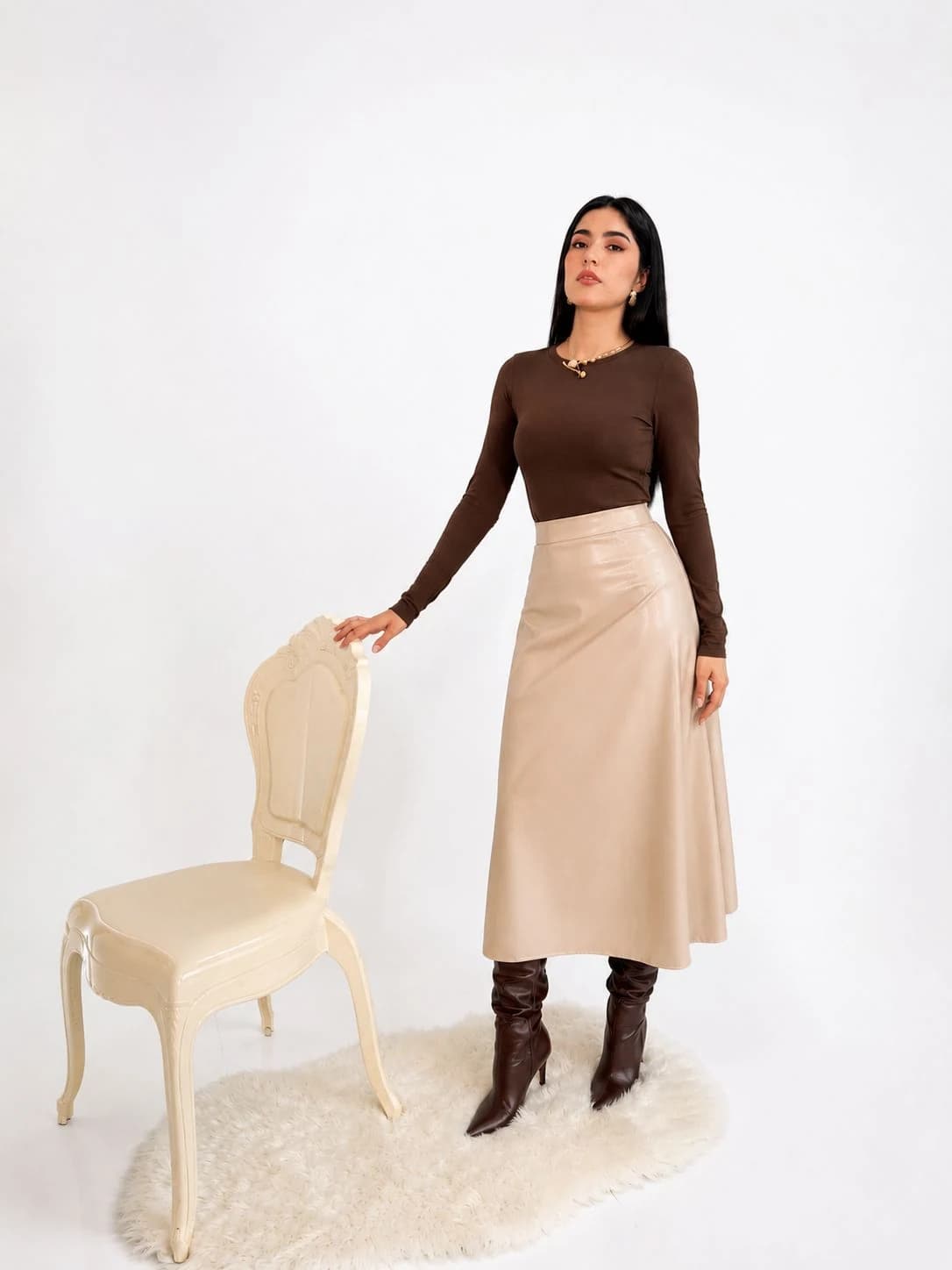 Falda Cuerina Beige  🤍