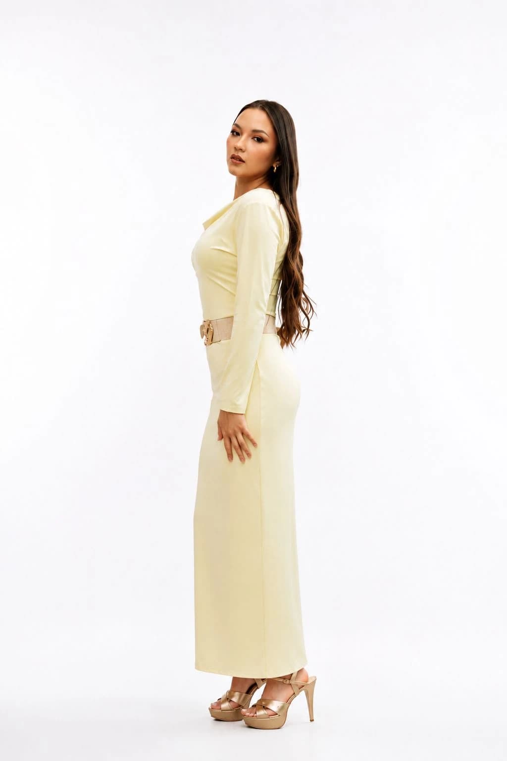 Vestido Crema Manga Larga
